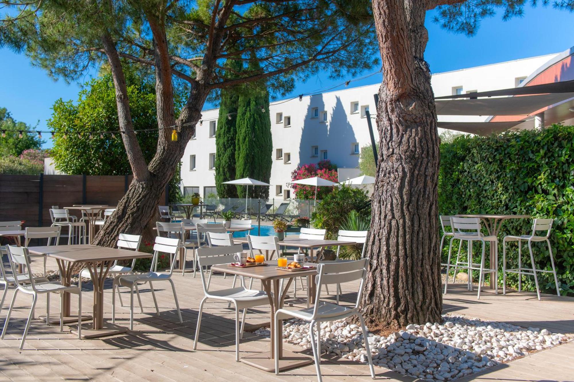 Kyriad Montpellier Est - Lunel Lunel  Exterior foto