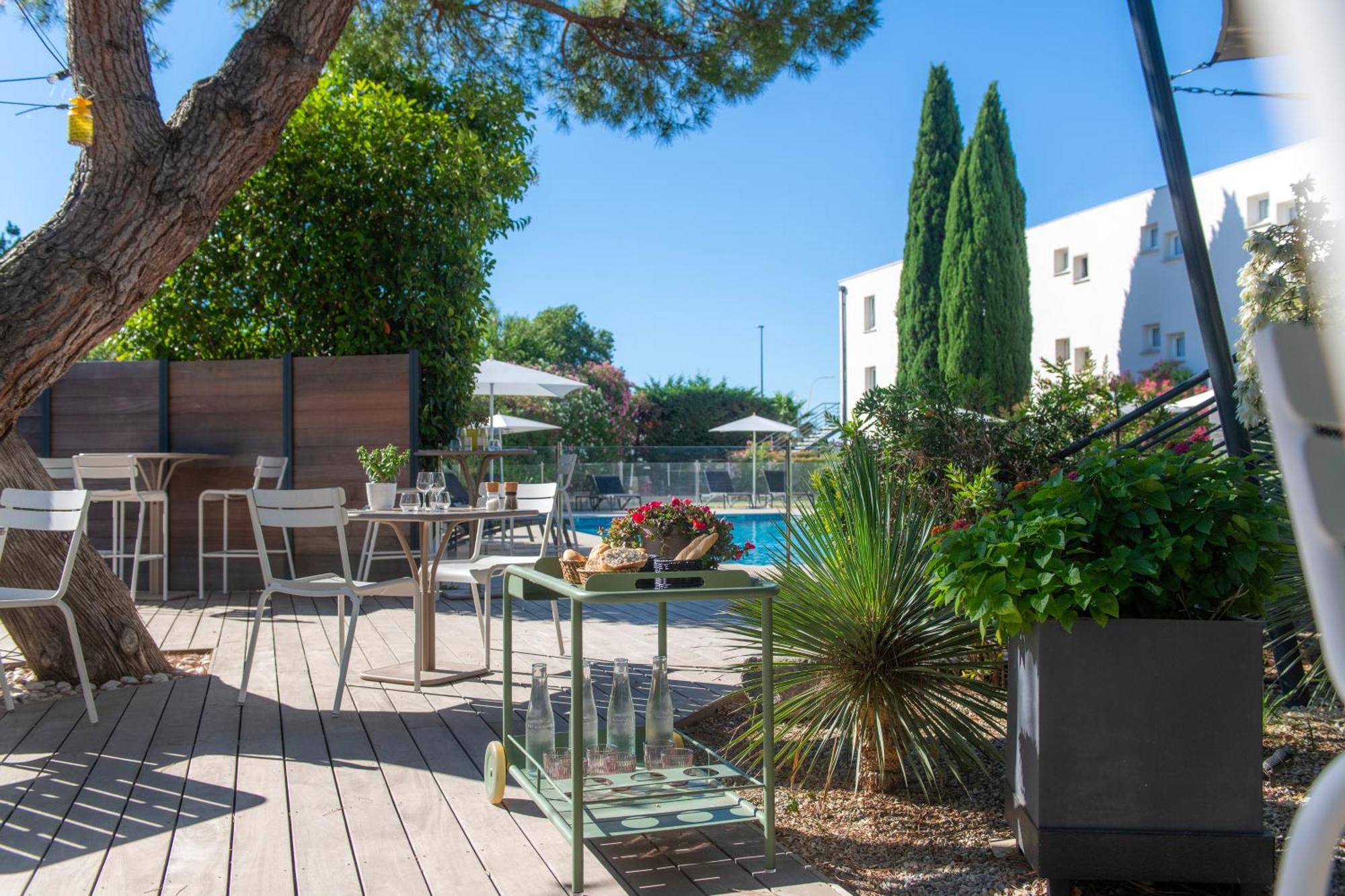 Kyriad Montpellier Est - Lunel Lunel  Exterior foto